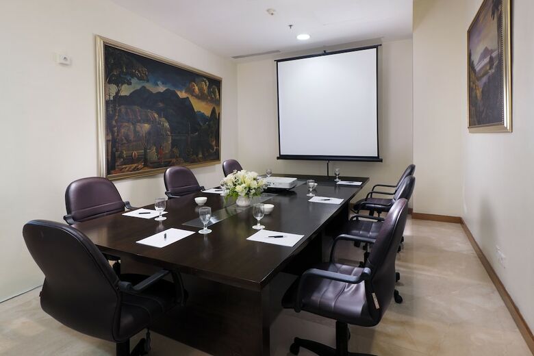 Hotel Aryaduta Medan