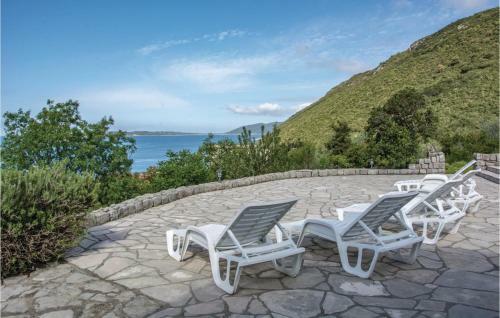 Seven-bedroom Holiday Home In Zanjic
