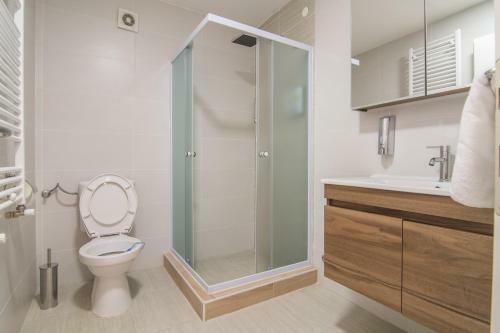 The One. Luxury Suites & Apartments