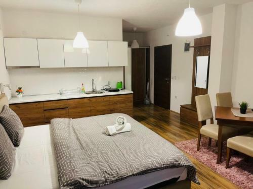 Hostal Fuk-tak Apartmani & Restoran