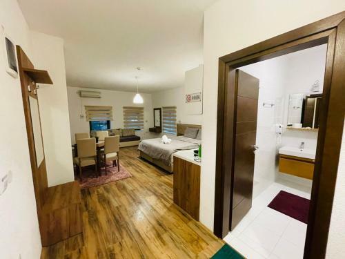 Hostal Fuk-tak Apartmani & Restoran