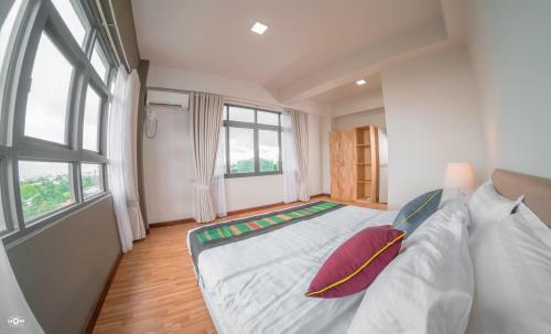 Myanandar Residence & Hotel