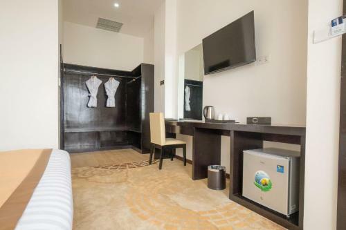 Hotel Sanchaung