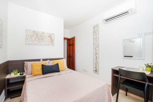 Summer Breeze Apartment With Panoramic Terrace - By Getawaysmalta