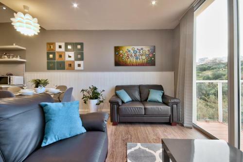 Balluta Bay Beach House With Seaviews
