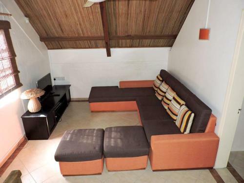 House With 2 Bedrooms In Blue Bay With Terrace