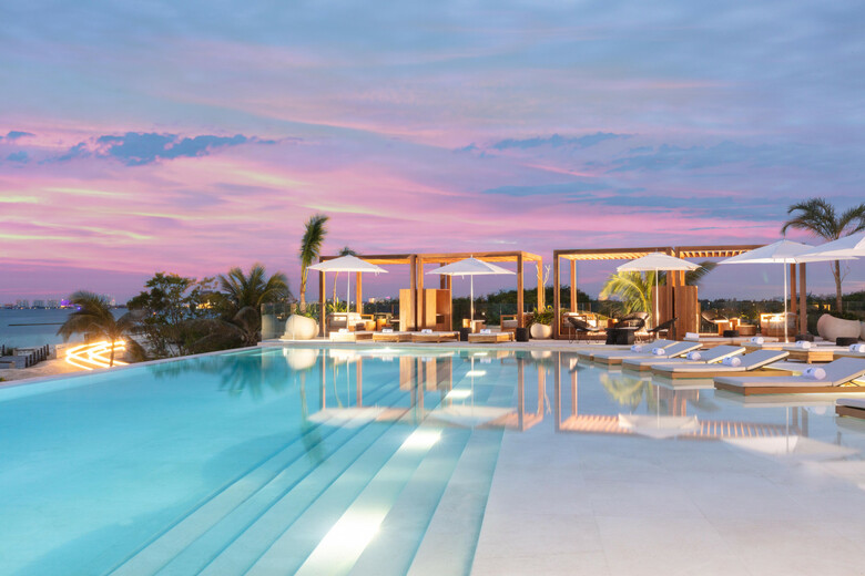 Sls Cancun Hotel & Spa