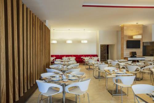 Hotel Fiesta Inn Celaya Galerias
