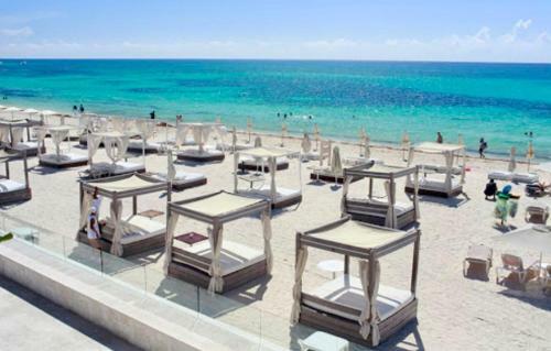 Playa 4020 Apartments With Rooftop Pool Near 5th And Beach