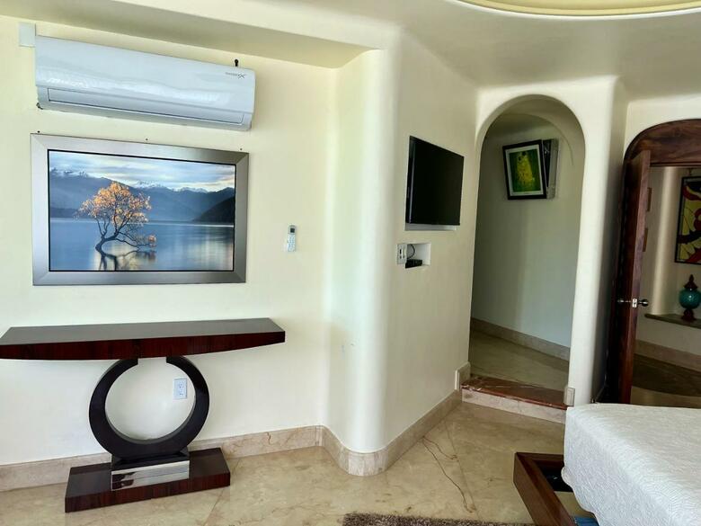 Ocean Frontage Cottage