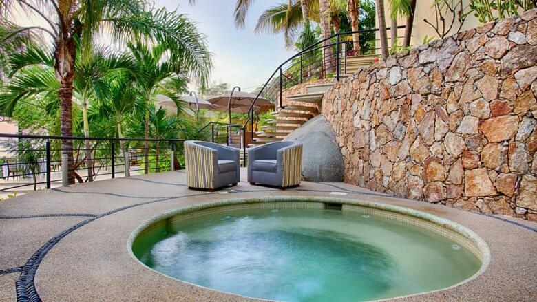 Ocean Frontage Cottage
