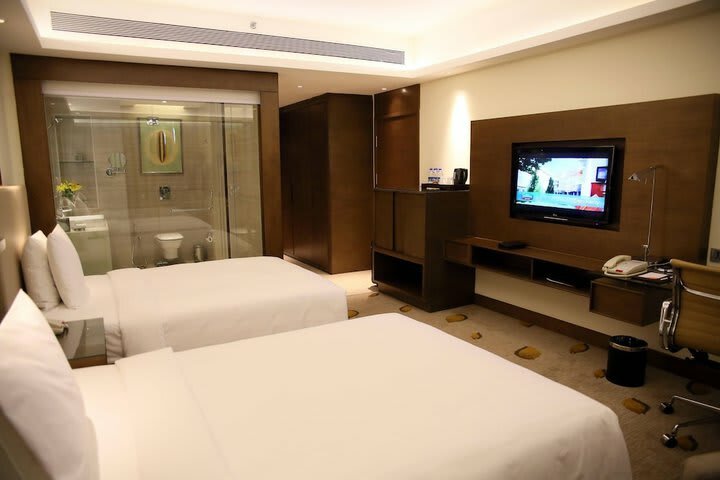 Hotel Courtyard By Marriott Bhopal