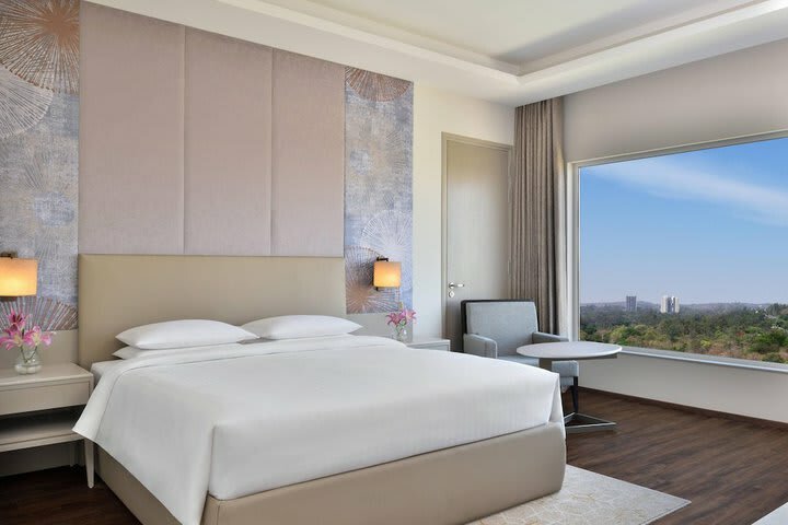 Hotel Courtyard By Marriott Bhopal