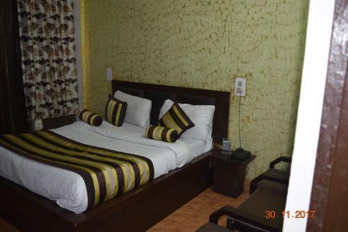 Hotel Trishul