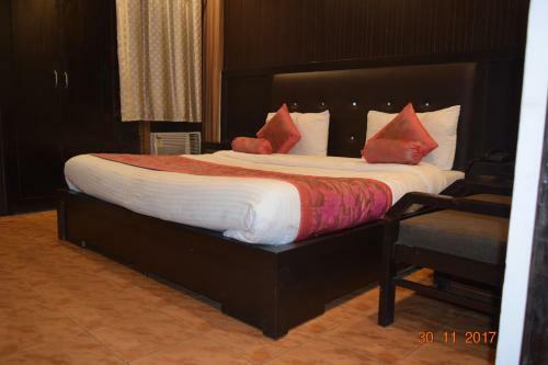 Hotel Trishul