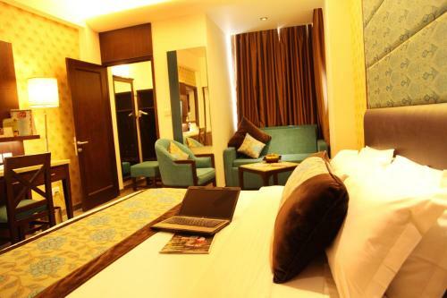 Hotel Country Inn & Suites By Carlson Haridwar