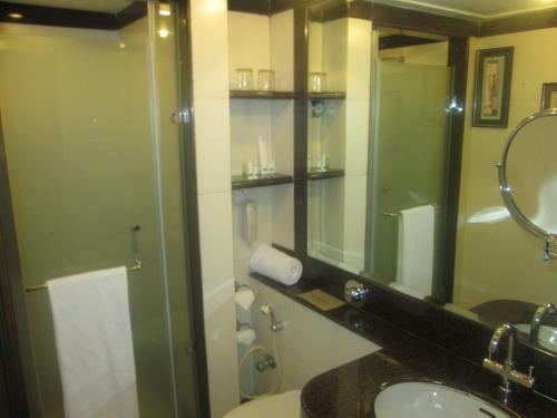 Hotel Country Inn & Suites By Carlson Haridwar