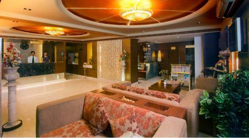 Hotel Country Inn & Suites By Carlson Haridwar