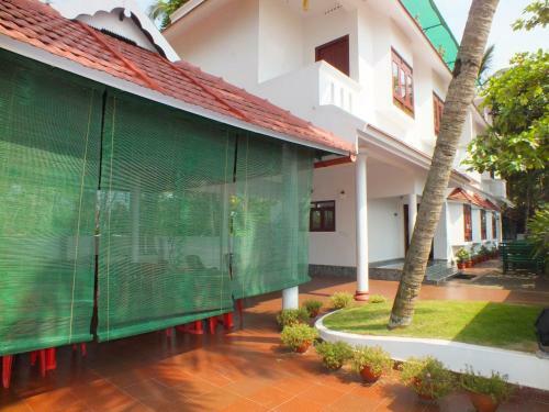 Bed & Breakfast Cherai Beach Residency
