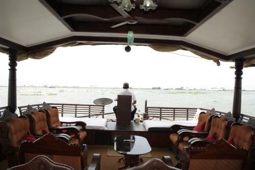 Hotel Cosy Houseboats