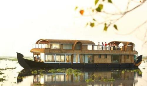 Hotel Cosy Houseboats
