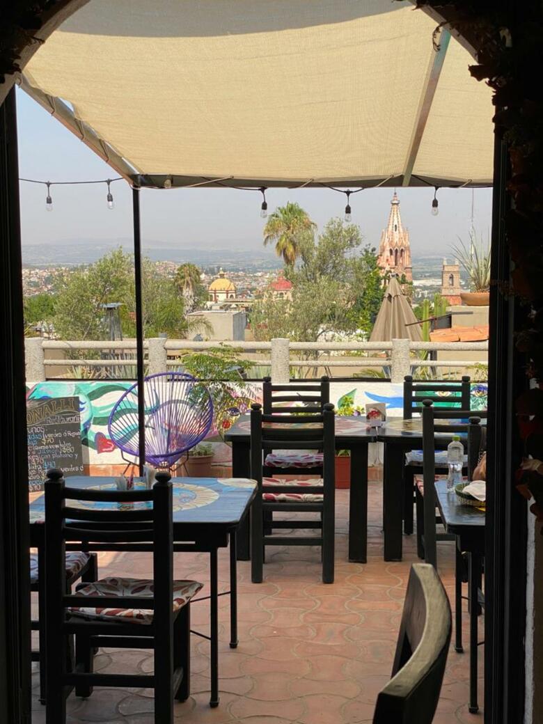 Hotel & Hostal Del Sol