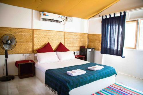 Hotel Crystal Goa
