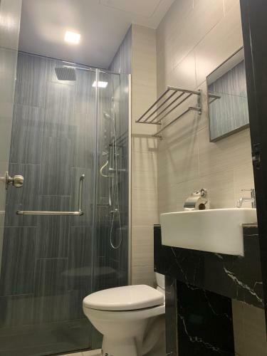 Frame Hotel