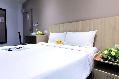 Pacific Express Hotel Chinatown