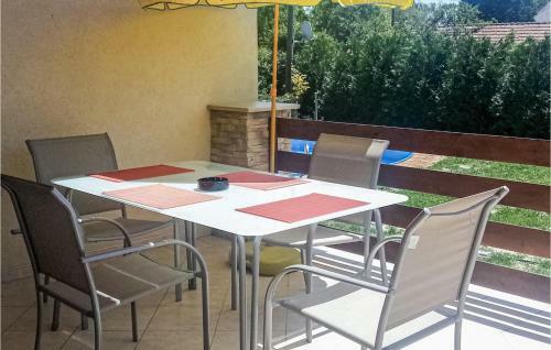 Holiday Home Liszt F. Utca-vonyarcvashegy