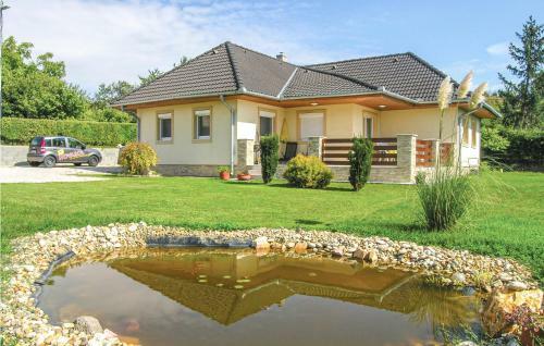 Holiday Home Liszt F. Utca-vonyarcvashegy