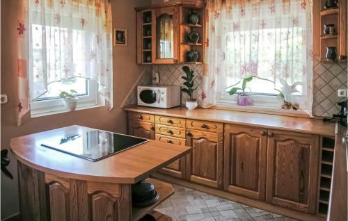 Holiday Home Liszt F. Utca-vonyarcvashegy