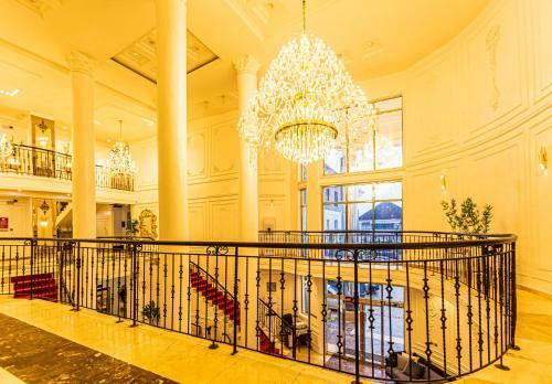 Jj Mas Hotel And Suites