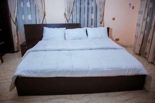 Hostal Room In Lodge - Mexiloyd Suites Queen Apartment