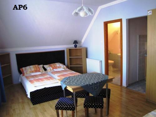 Der�nyi Apartman