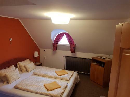 Hostal Duna Panzi�