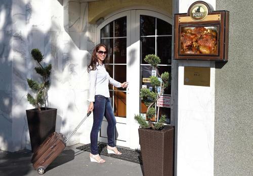 Hotel Wessel�nyi