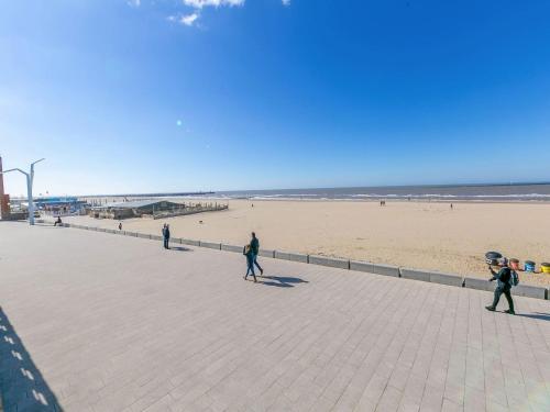 Serene Apartment In Den Haag Near Seabeach