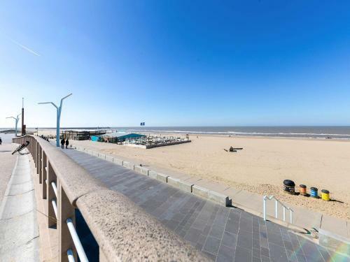 Serene Apartment In Den Haag Near Seabeach