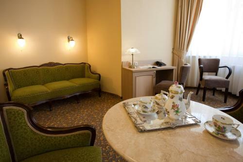 Barokk Hotel Promen�d
