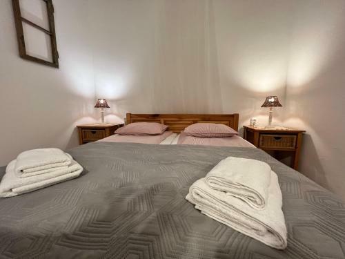 Hostal Cseri Porta