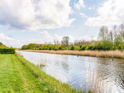 Peaceful Holiday Home In Zeewolde With Garden