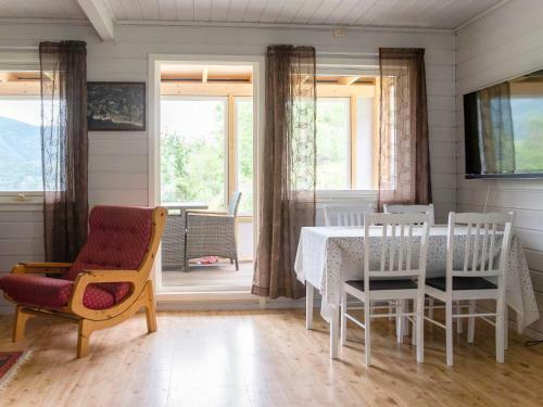 Chalet �krafjorden - Fjh340