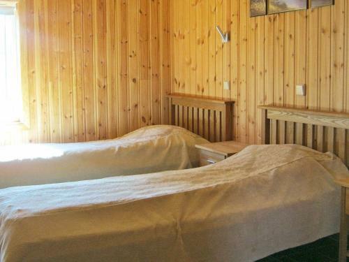 Three-bedroom Holiday Home In Hamnvik 1