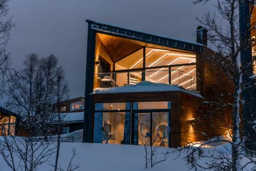 Enter Troms� Luxury Villa