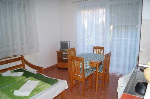 Eman Apartmanh�z