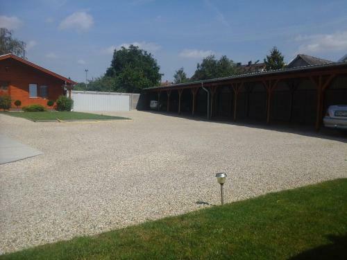 Petrovics Apartmanh�z