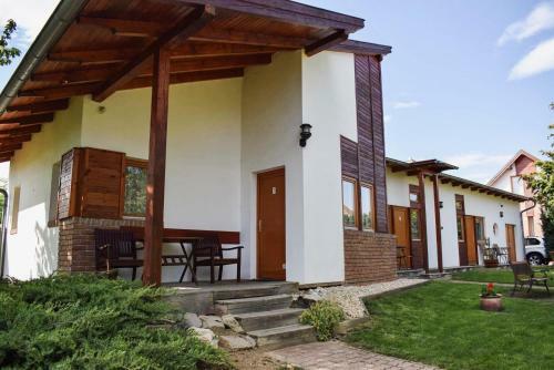 Sol Apartments