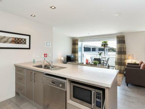 High Tides Lookout - Paihia Holiday Home