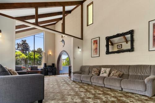 Joy Aroha - Papamoa Holiday Home